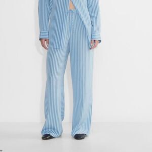 Aritzia Women's Blue Trousers